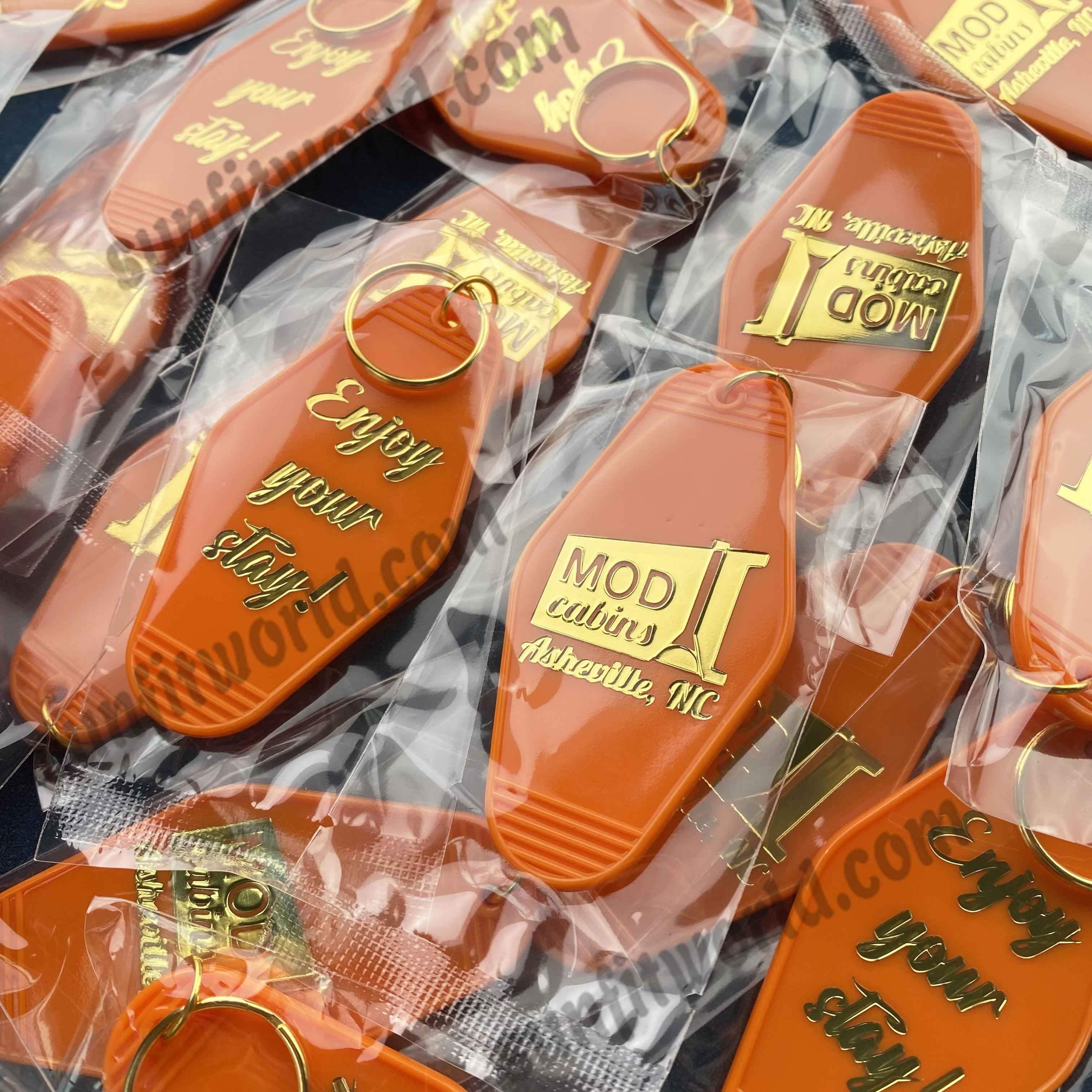 Custom Gold Foil Motel Keychains For Gifts Vintage Hotel Luggage Key Tags For Events