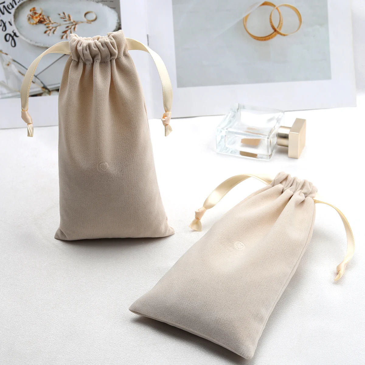 Custom Logo Velvet Drawstring Bags for Cosmetic Brush or Glasses