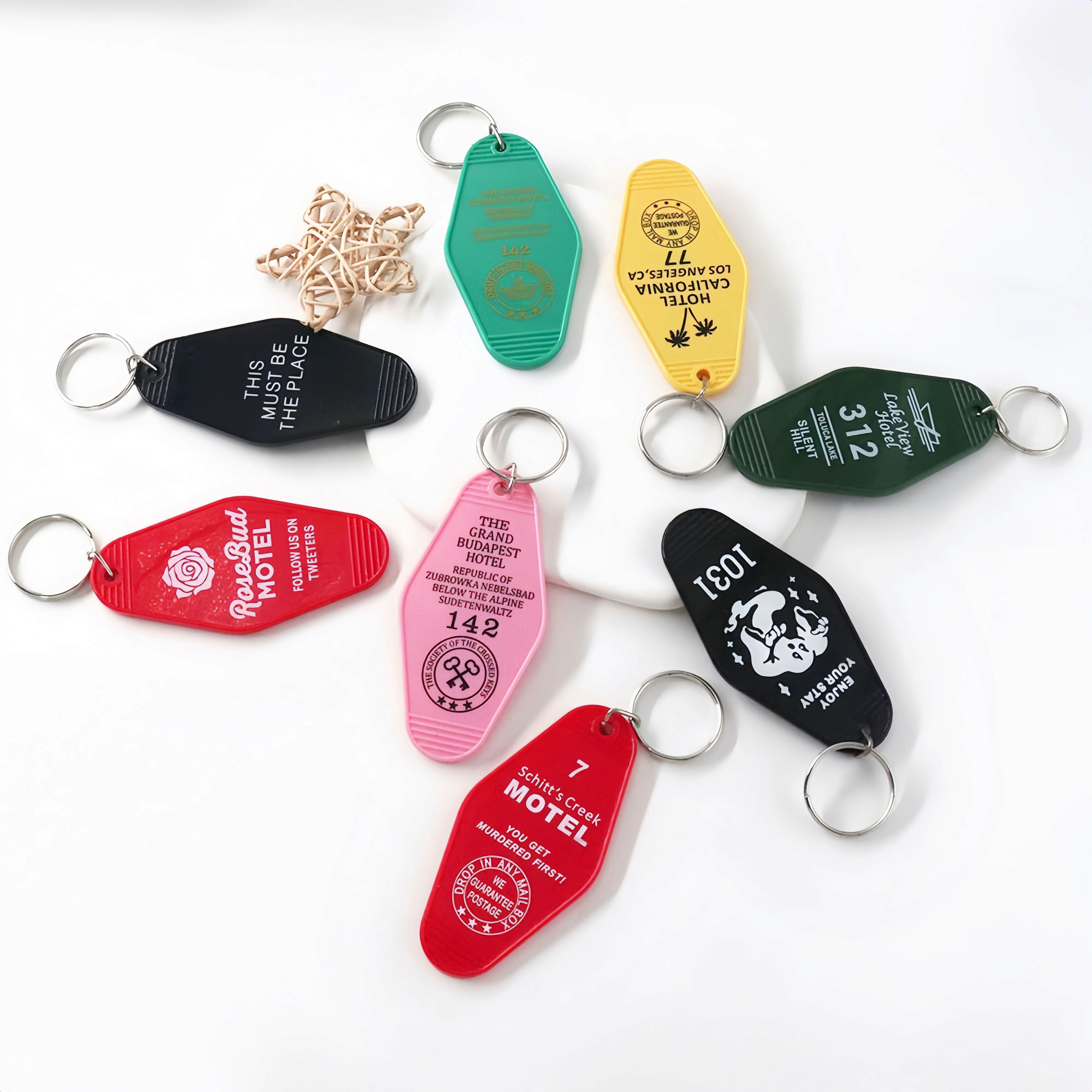 Fast Custom UV Hotel Keychains Bulks Hotel Key Ring For Business Event Giveaway Gifts
