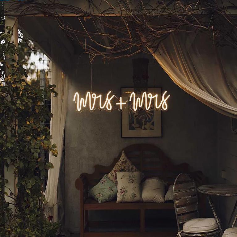 Celebrate in Style: Custom Neon Signs for Thanksgiving and Christmas Cheer