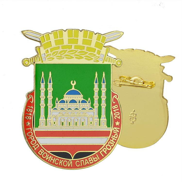 Custom Design Gold Plated Soft Enamel Badge Lapel Pins