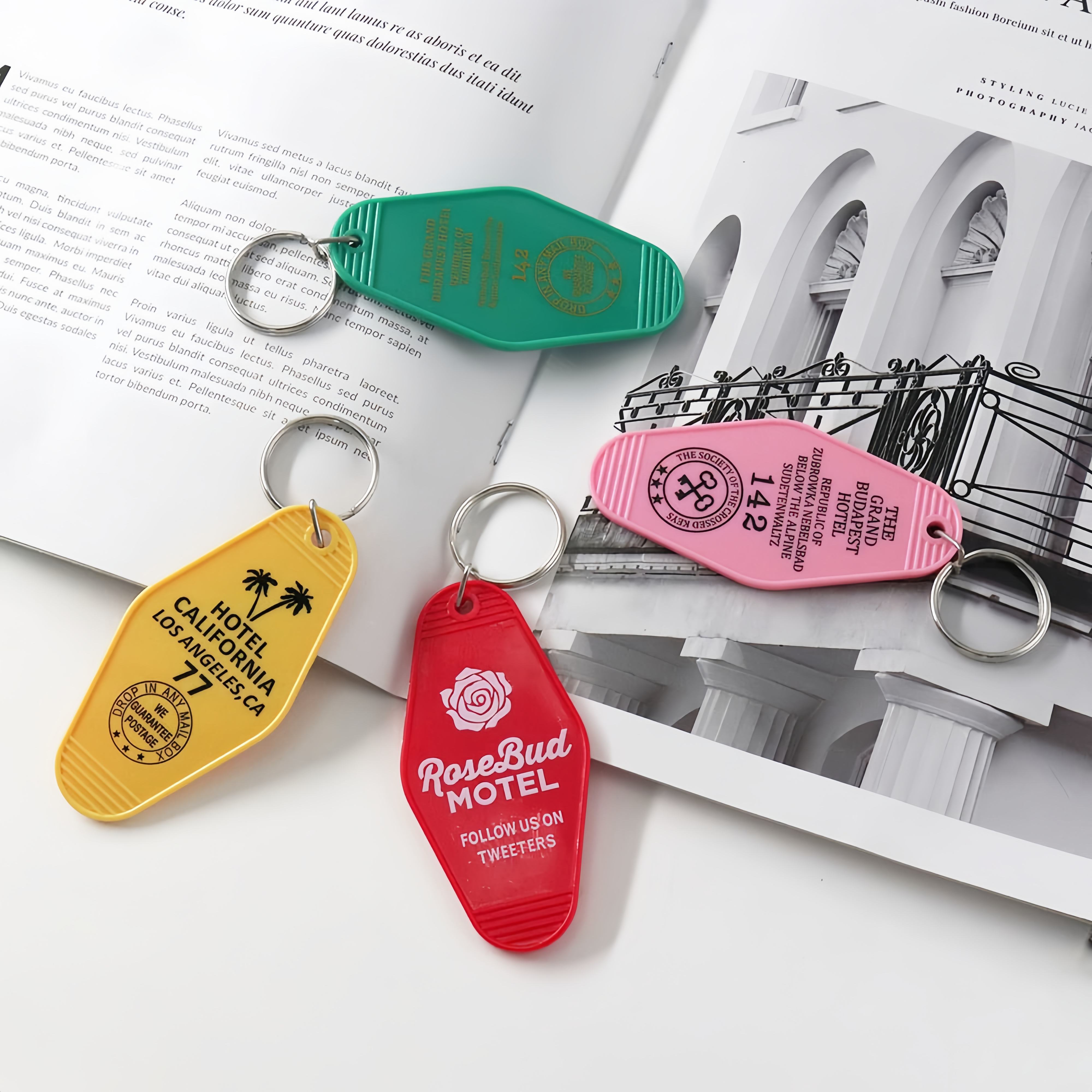 Fast Custom UV Hotel Keychains Bulks Hotel Key Ring For Business Event Giveaway Gifts